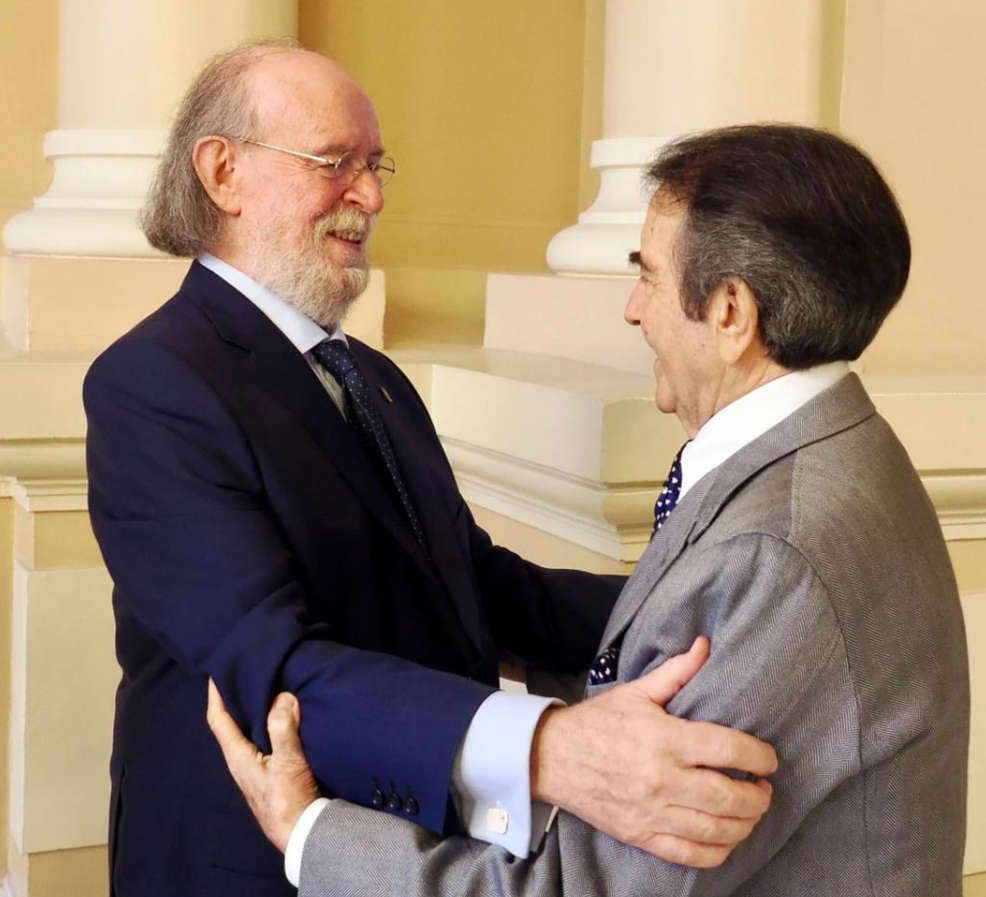 Joaquín Díaz con Enrique Cornejo