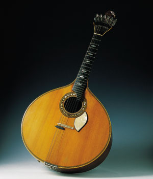 Similar No pretencioso Exagerar Instrumentos Musicales en los Museos de URUEÑA