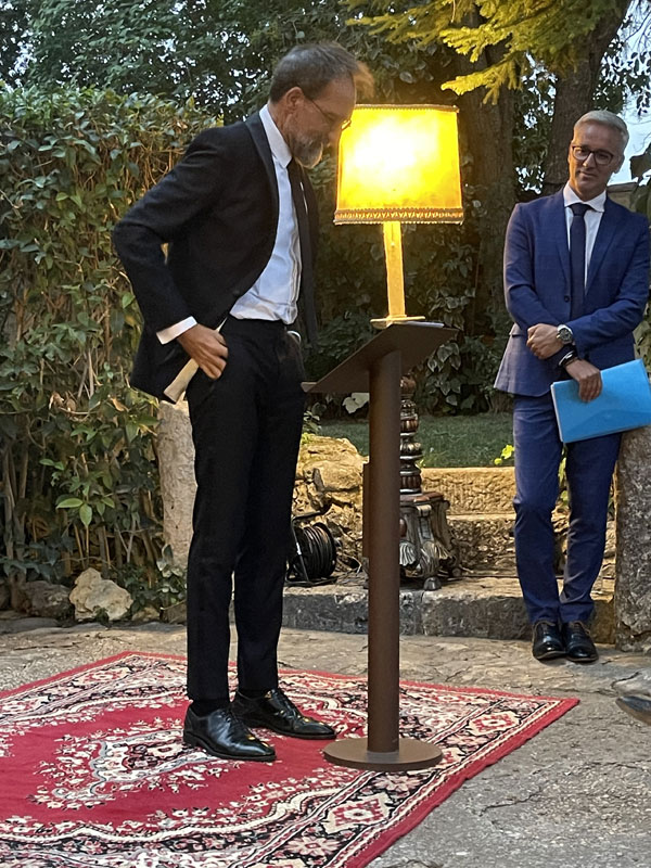 Eloy Martínez de la Pera